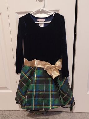 Bonnie Jean Black Velvet Top Green Plaid Skirt Dress with Gold Bow